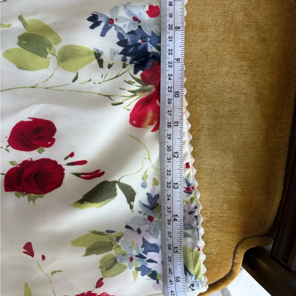 Vintage floral midi skirt — 90s asymmetrical hem - Picture 7 of 7